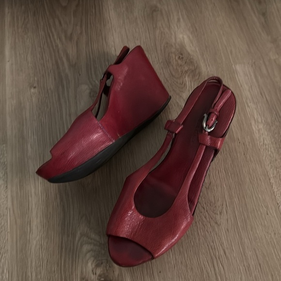 Roberto Del Carlo Elegant Red Women's Wedge Sandals - Picture 2 of 9